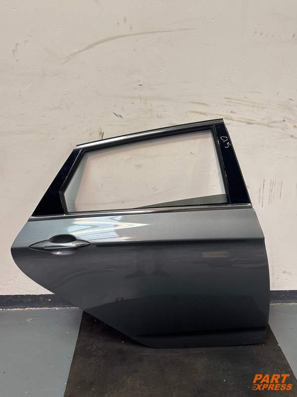 Tür komplett hinten rechts Hyundai i40 SE Kombi Titanium Silber 2011 - 2019