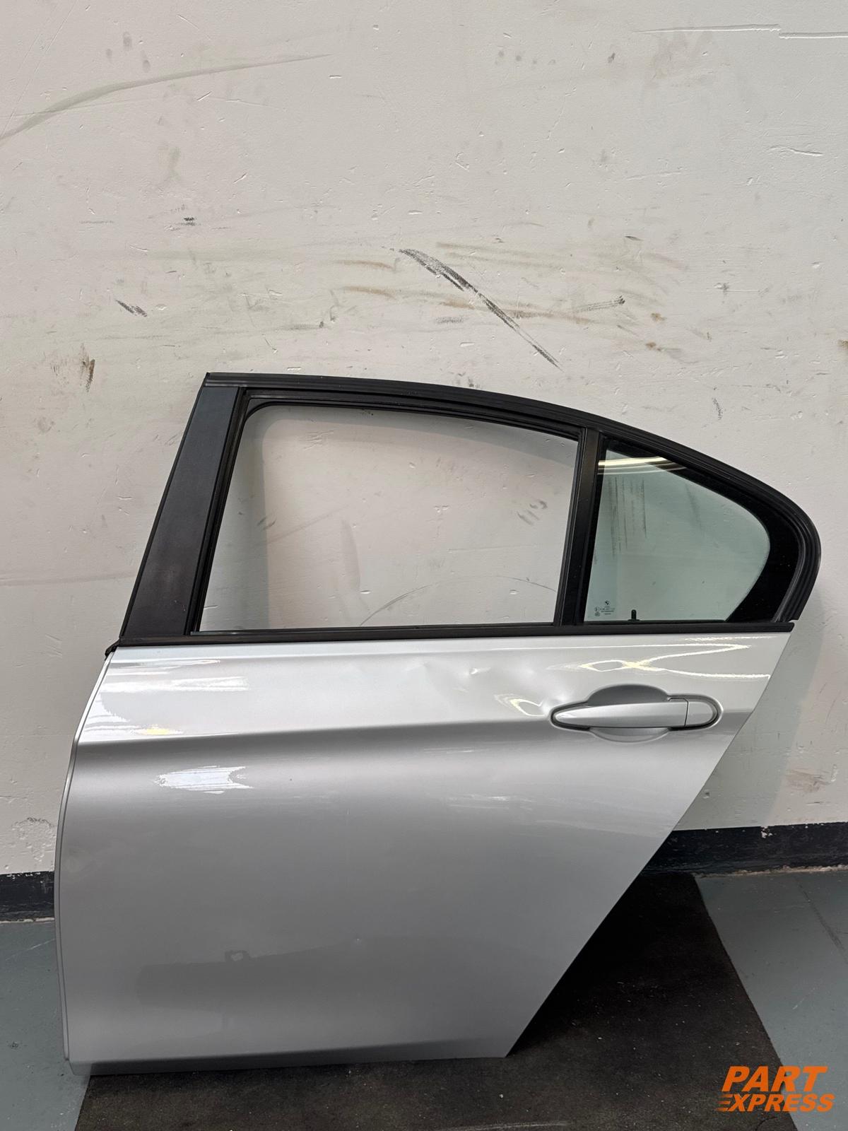 Tür komplett hinten links BMW 3er F30 Glaciersilber Metallic A83 2011 - 2019