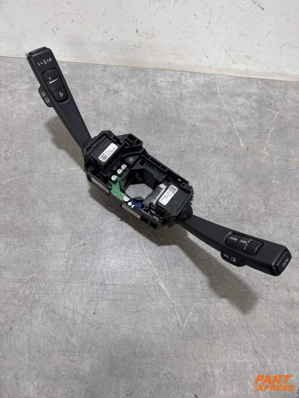 Lenkstockschalter Volvo V70 SE Lux III 2007 - 2016 31275025