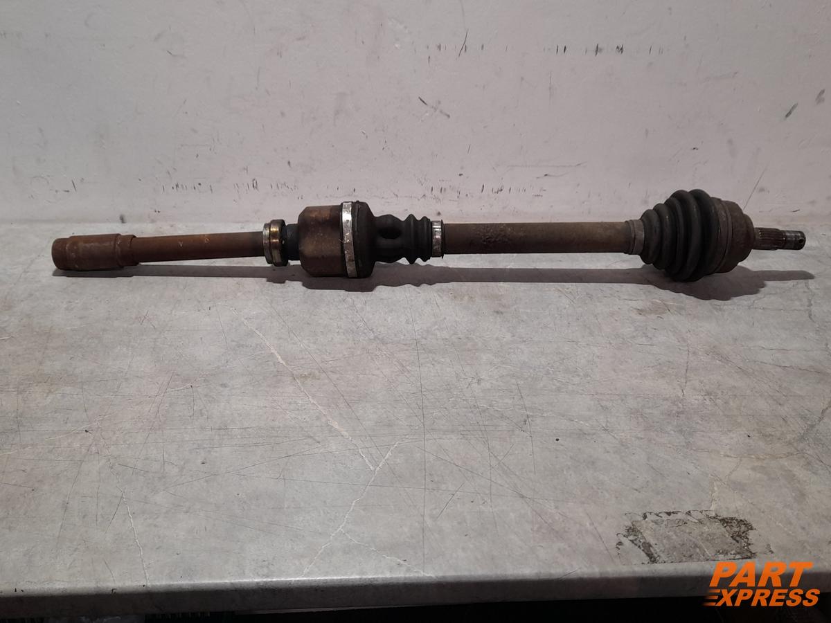 Driveshaft Front Right Peugeot 308 SE T7 2007 - 2013 3273ZP