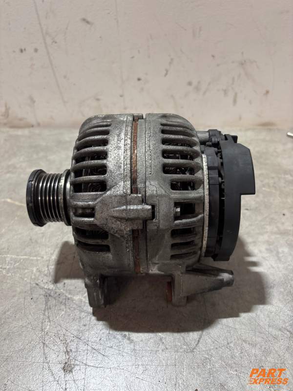 Lichtmaschine Audi A5 2,0TDI 125kW 128tkm 8T 2007 - 2016 CAHA 03G903016E
