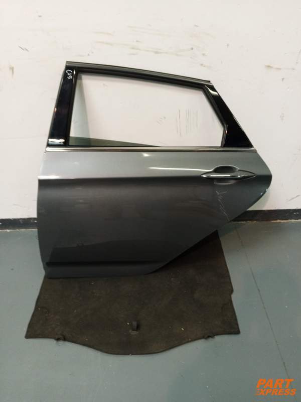 Tür komplett hinten links Hyundai i40 SE Kombi Titanium Silber 2011 - 2019
