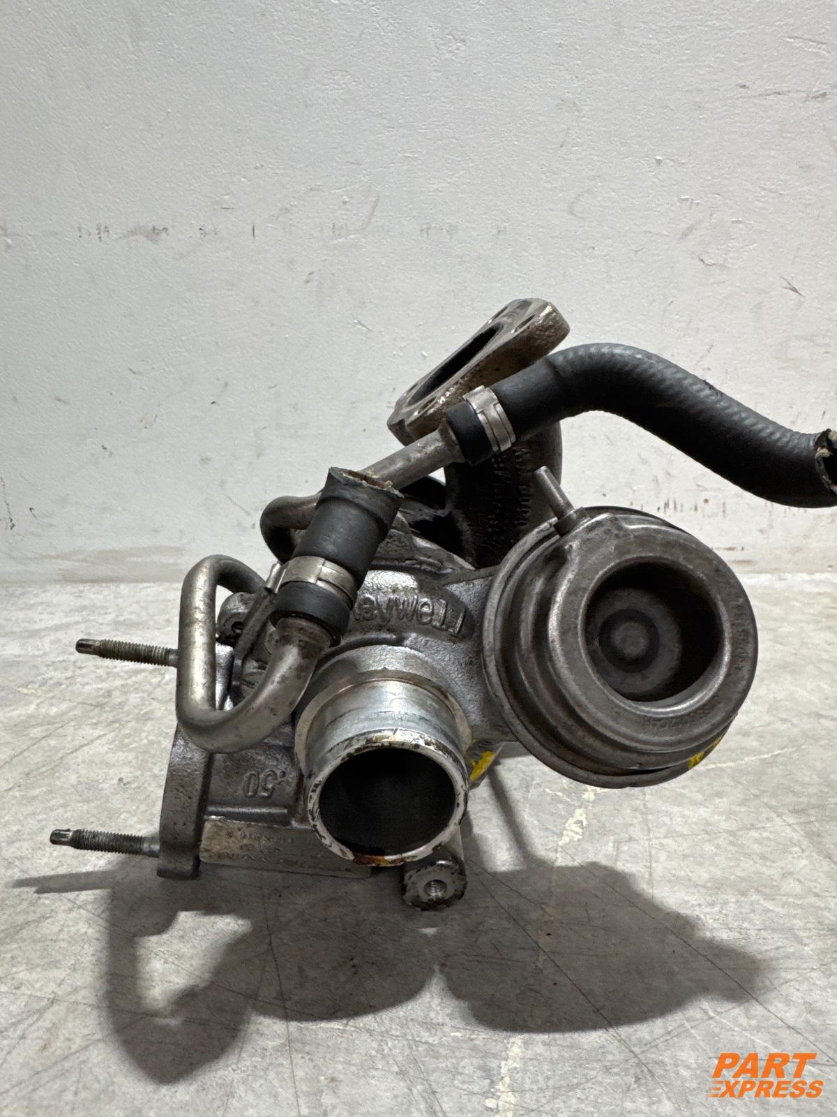 Turbolader Peugeot 308 II 1,2l 81kW 118tkm EB2PT HNZ 836250-1 2013 -