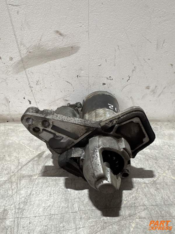 Anlasser Nissan Qashqai 1,2l J11 85kW 83tkm 2013 - 2021 HRA2DDT 233006867R