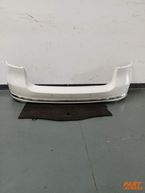Paraurti Completo Posteriore VW Passat B7 Station wagon Bianco B4 Candy Bianco 2010 - 2015