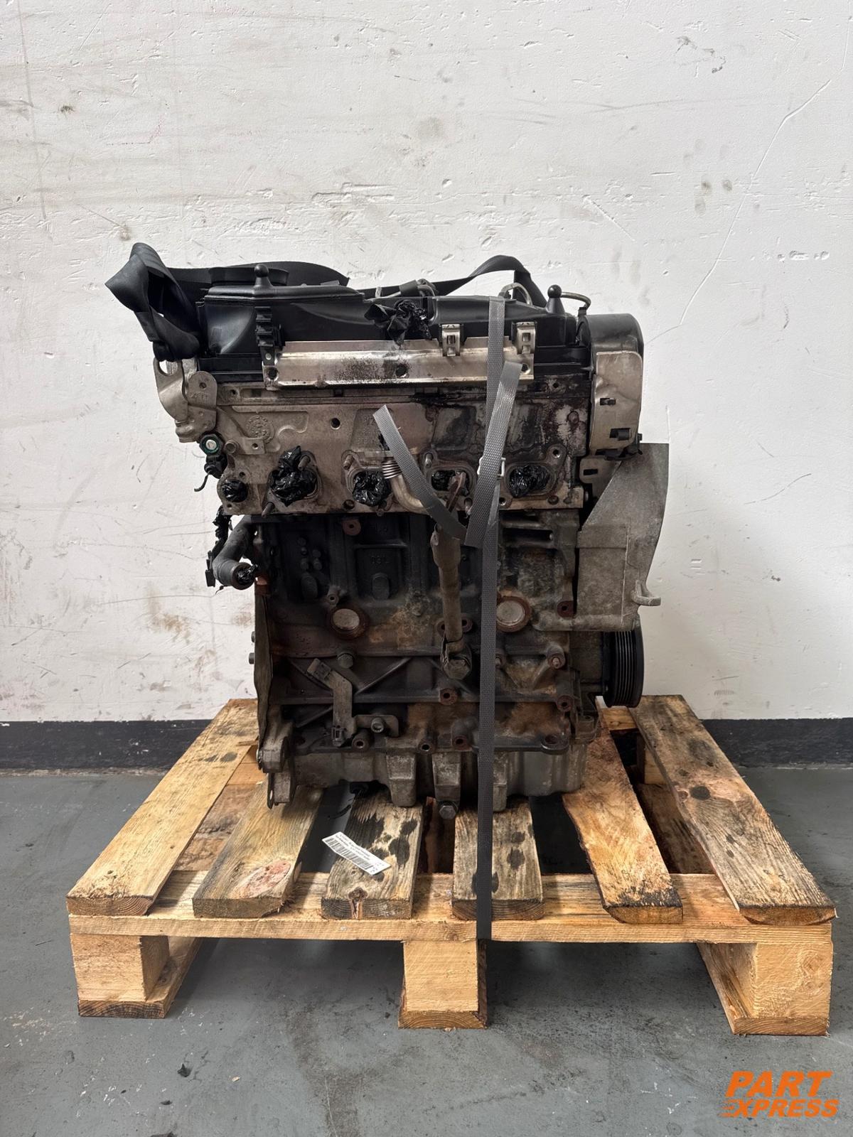 Silnik kompletny 1.6l Diesel Audi Skoda VW Seat CAYC 77kW 89tkm 03L100031D