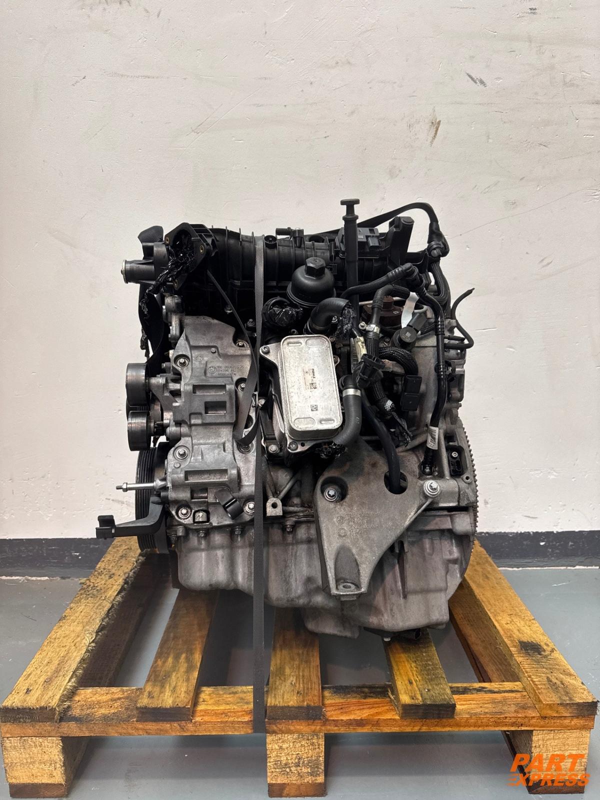 Moteur komplett BMW 320D F30 92tkm N47D20C 2011 - 2019