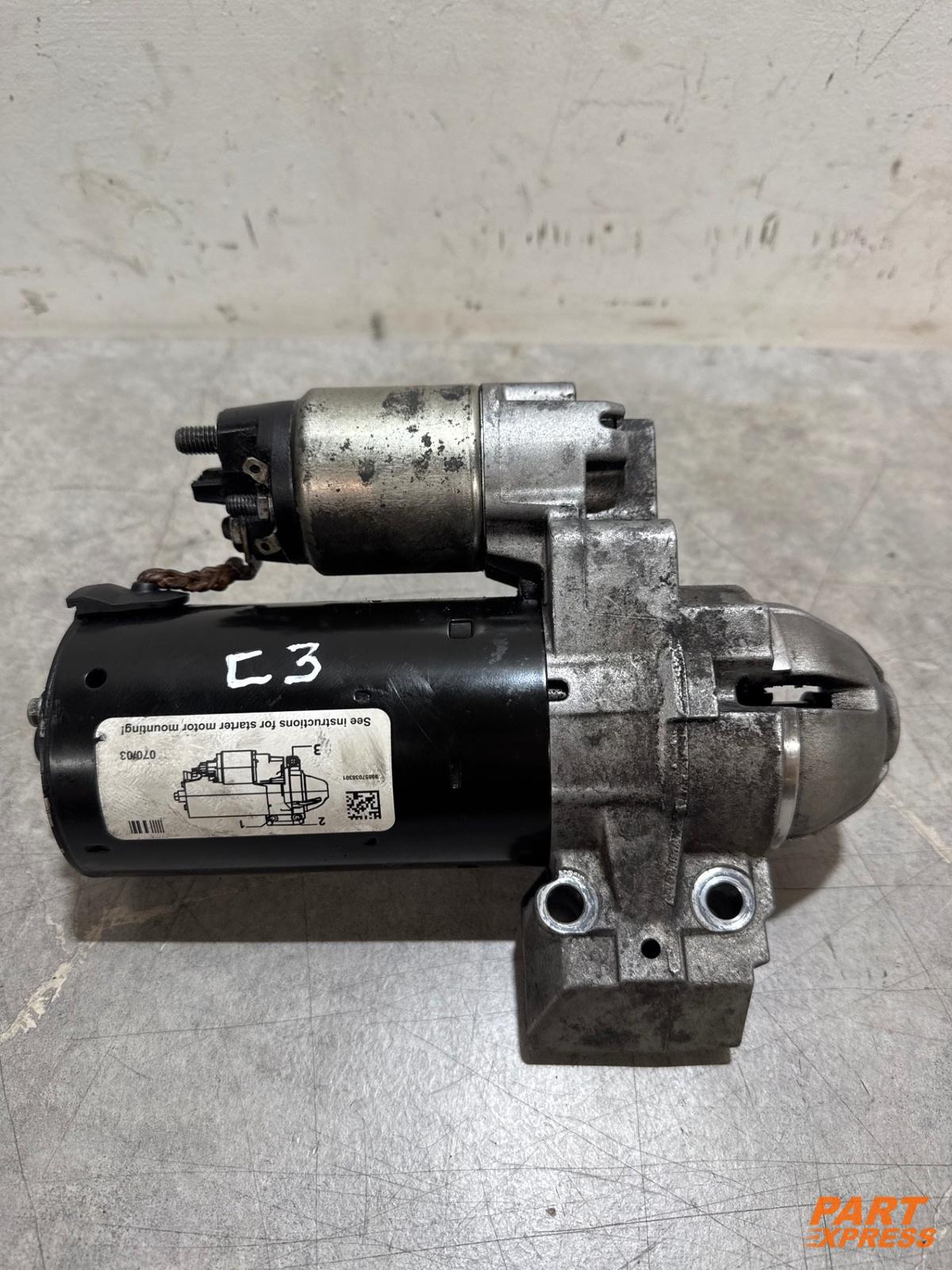 Anlasser komplett BMW 320D F30 92tkm N47D20C 1241 8570383-01 2011 - 2019