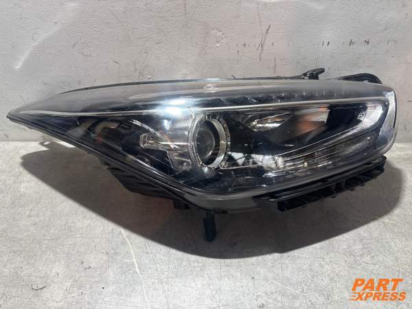 Scheinwerfer vorne rechts Hyundai i40 SE Kombi 2011 - 2019 92102 3ZXXX