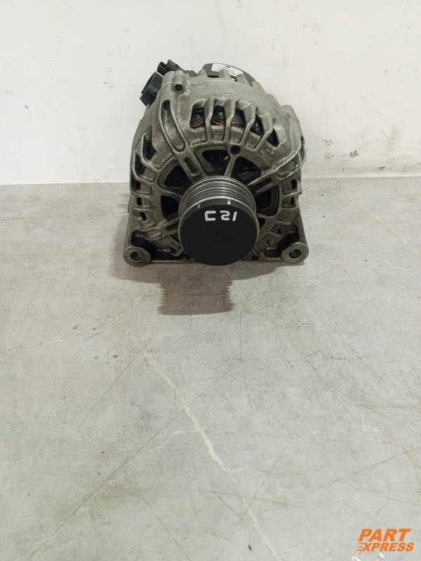 Lichtmaschine Peugeot 308 II 1,2l 81kW 118tkm EB2PT HNZ 28-6839 2013 -