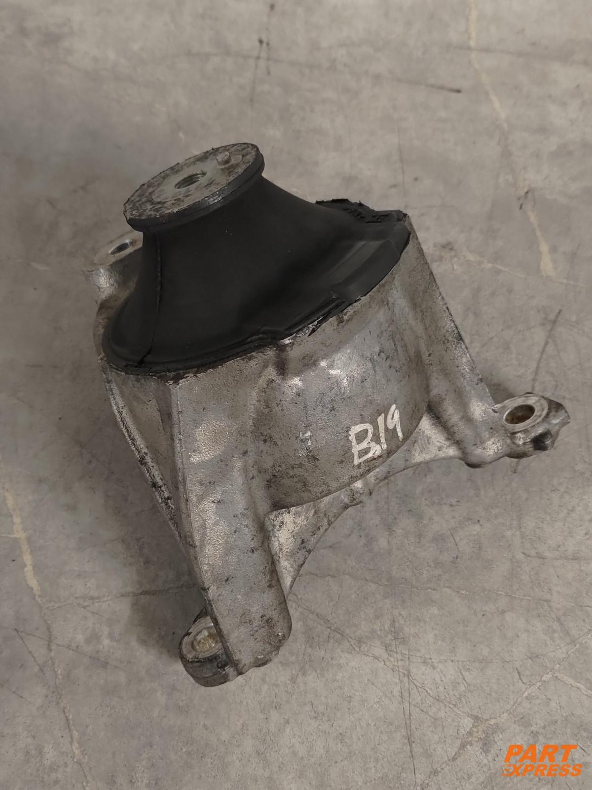 Supporto motore destro Honda Civic EX IX (FK2) 2012 - 2017 222039