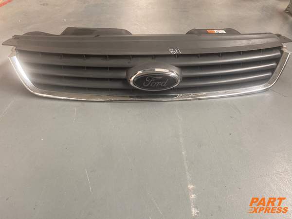 Frontgrill Ford Kuga Titan Mk1 Silber Polar Metallic 2008 2013 8V41-8138-AA