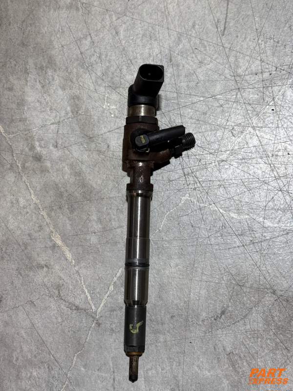 Einspritzdüse 1.6l Diesel Audi Skoda VW Seat CAYC 77kW 89tkm 03L130277B