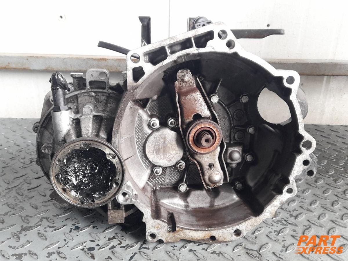 Manual Gearbox MZM 5 Speed 1.6l Diesel Audi Skoda VW Seat CAYC 89tkm 02R301103D