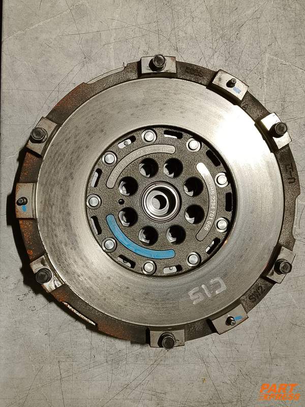 Schwungrad 6-Gang KIA Hyundai 1,7CRDI 86tkm i40 IX35 SH81JF014204 2294701066