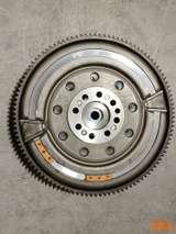 Schwungrad 6-Gang KIA Hyundai 1,7CRDI 86tkm i40 IX35 SH81JF014204 2294701066 – 3