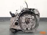 Schaltgetriebe 5 -Gang Renault Captur Dacia Sandero Logan 0,9l 120tkm 304016619R – 1