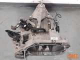 Schaltgetriebe 5 -Gang Renault Captur Dacia Sandero Logan 0,9l 120tkm 304016619R – 3