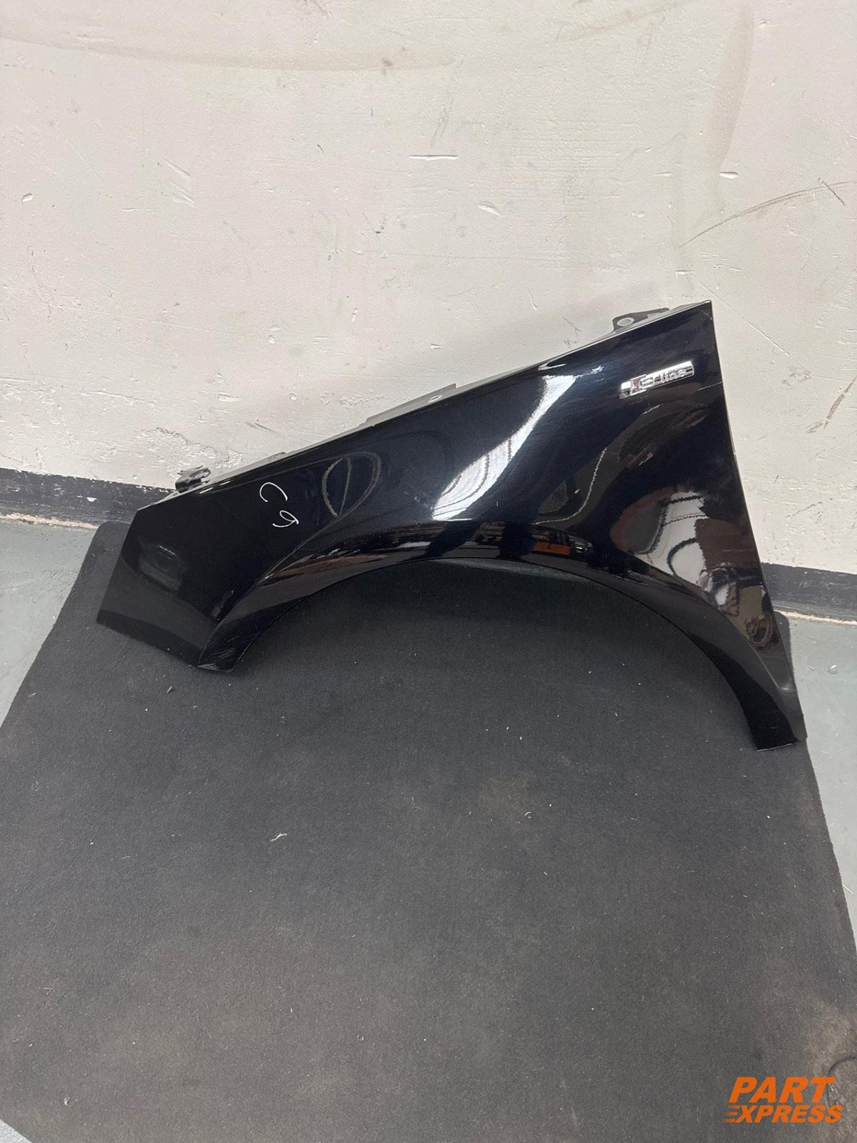 Parafango sinistro Audi A1 8X Nero L8 / Z9Y Phantomschwarz 2010 - 2018