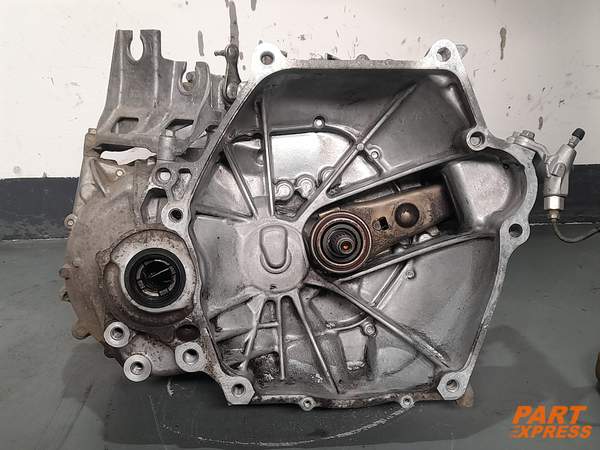 Schaltgetriebe 6-Gang Honda Civic Mk9 1.4i-VTEC 121tkm 2012-2017 21200R4A000