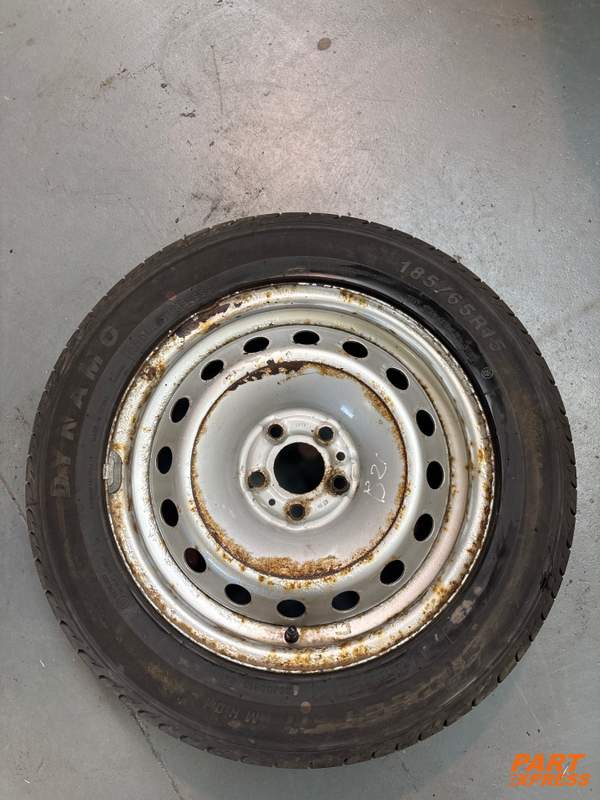 Rad vorne links Opel Combo D 2012 - 2018 52070769