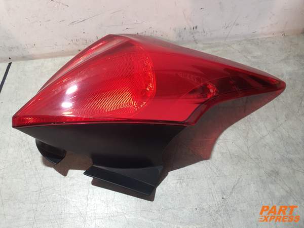 Rückleuchte hinten links Ford Focus Mk3 Fließheck 2014 - 2019 f1EB-13405-B/C