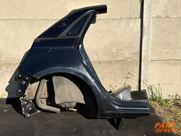 Seitenwand komplett hinten rechts Audi A1 8X 4-türig L8 / Z9Y Phantomschwarz