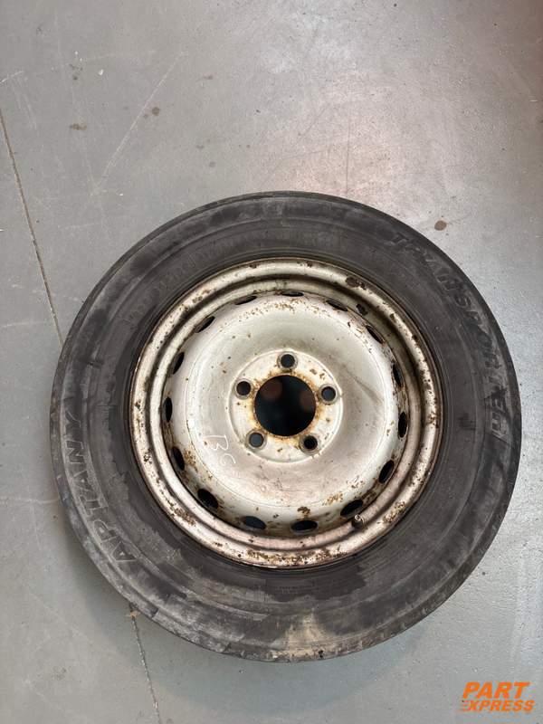 Rad vorne rechts Renault Trucks Master III (X62) 2010 - 2019 bl 8200684598 b