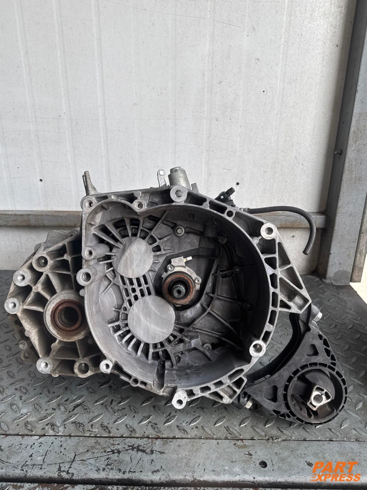 Boîte de vitesses manuelle 6 vitesses F40 MYJ Opel Astra J GTC 118kW 2,0CDTi 2011 - 2018 A20DTH