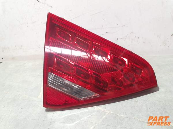 Feu Arrière Intérieur Gauche Audi A5 8T Sportback 2007 - 2016 8T0945093A