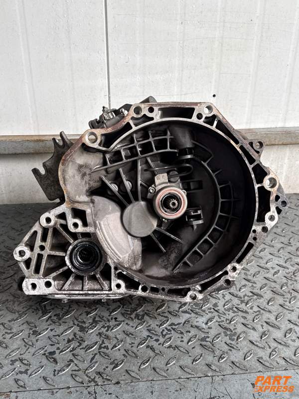 Getriebe 5-Gang MPW Opel Meriva B A14XER 0124425084 89tkm 2010 - 2017 55566442
