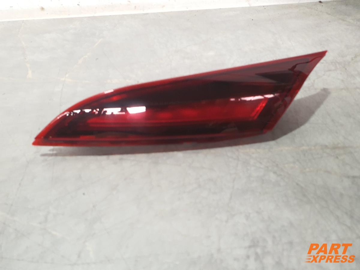 Fanale posteriore interno posteriore destro Opel Insignia A Limousine 2008 - 2017 21080203