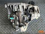 Schaltgetriebe 5-Gang Nissan Qashqai 1,2l J11 85kW 83tkm 2013 - 2021 320103418R  – 2
