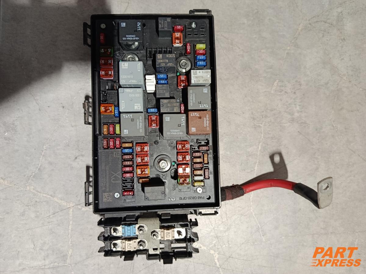 Zekeringmodule BSI BCM Opel Zafira Tourer C 2011 - 2019 1110225AB