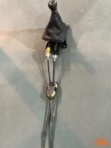 Levier de vitesses avec câbles de sélection Nissan Qashqai J11 2013–2021 9617844 – 3