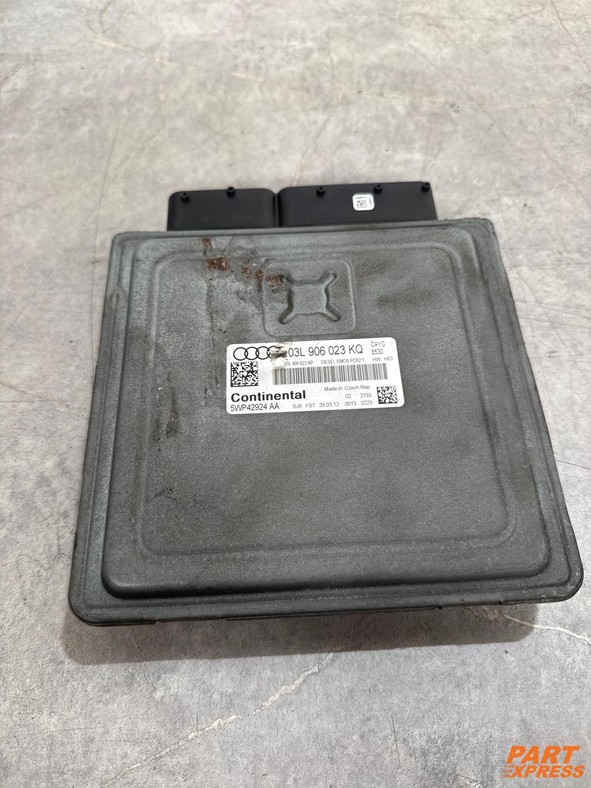 ECU Centralita Audi A1 8X 2010 - 2018 03L906023KQ