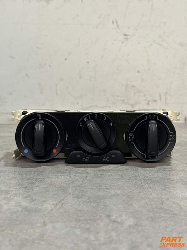 Klimaanlage Bedienteil Audi A1 8X 2010 - 2018 8X0820045