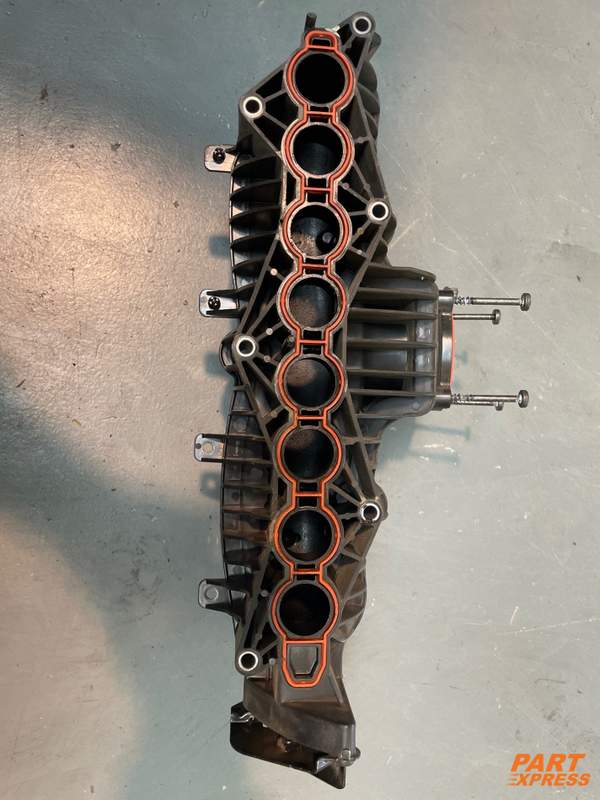 Ansaugkrümmer Volvo V40 II 2012–2019 31441970
