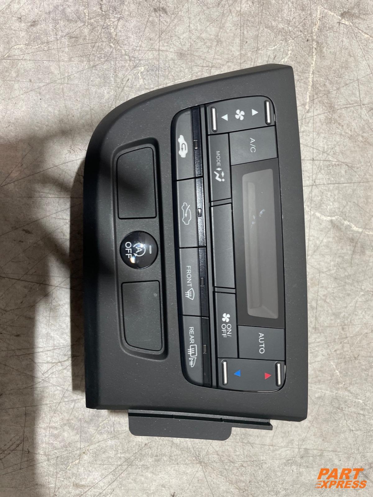 Panel sterowania klimatyzacją Honda Civic FK2 Mk9 2012 - 2017 SANWA2700 RN
