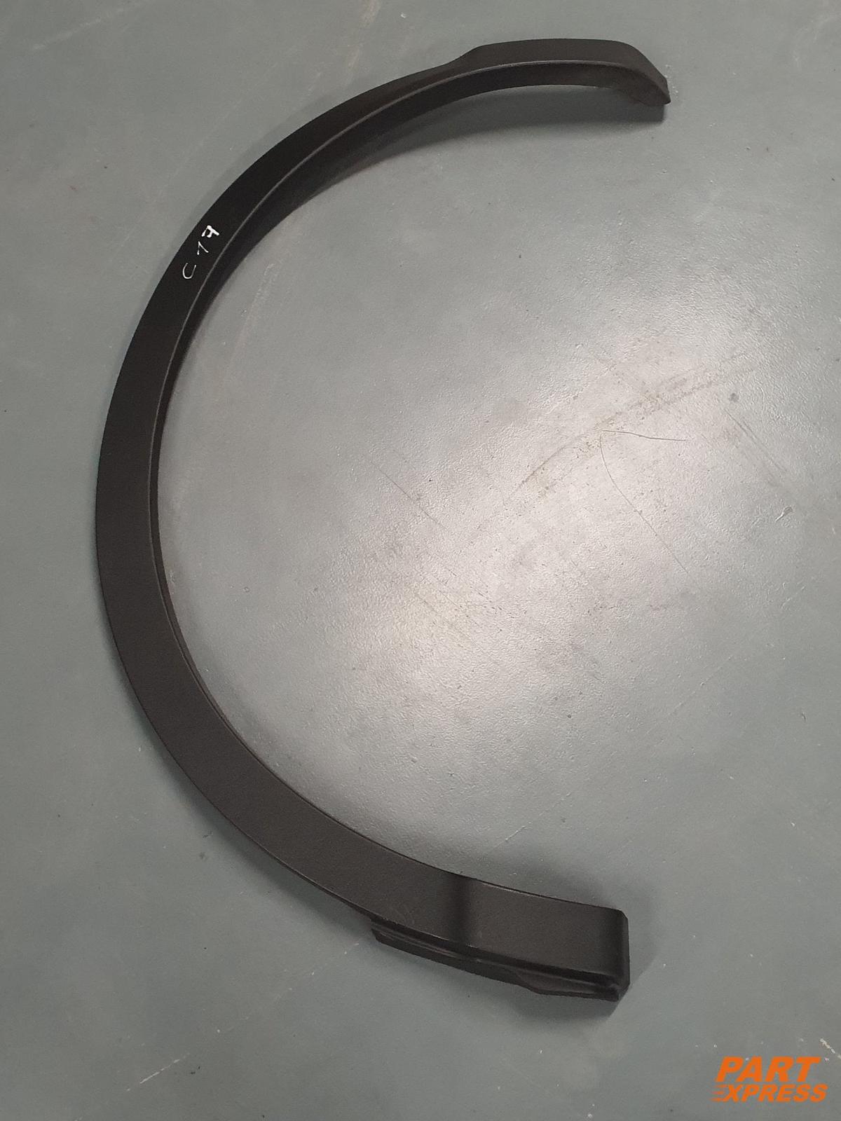 Habillage d'aile arrière gauche Nissan Qashqai J11 2013 - 2021 938294EA0A