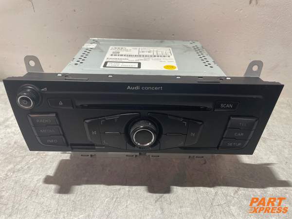 Radio / Audio / Player Audi A5 8T 2007 - 2016 8T0035186P