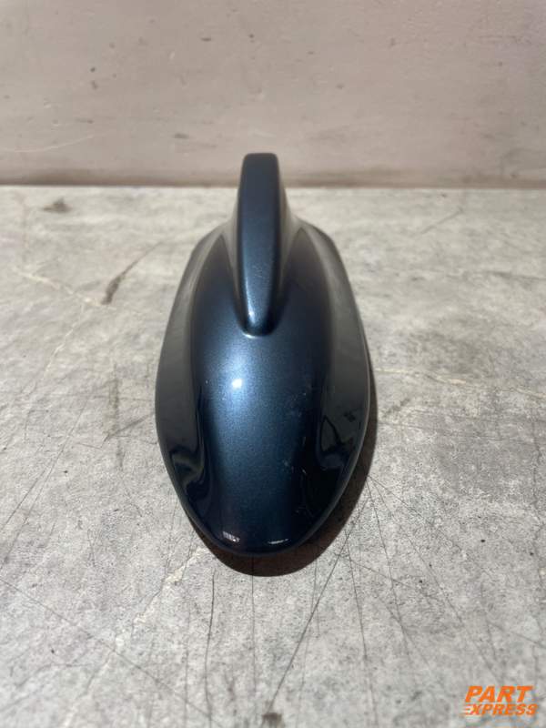 Antenne rechts Volvo V40 II Blau 72300 Denim Blue 2012 - 2019 31667592