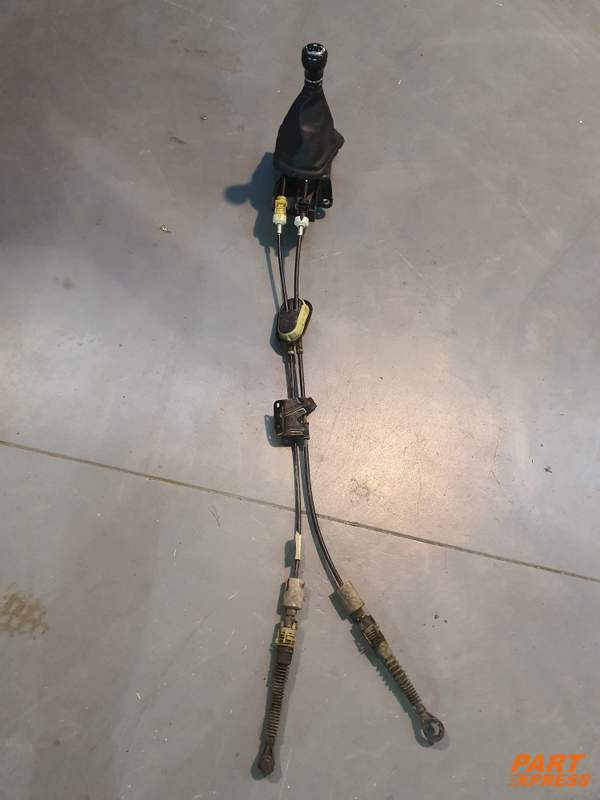 Schalthebel mit Schaltzügen Nissan Qashqai J11 2013–2021 341017283R