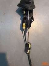 Schalthebel mit Schaltzügen Nissan Qashqai J11 2013–2021 9617844 – 3