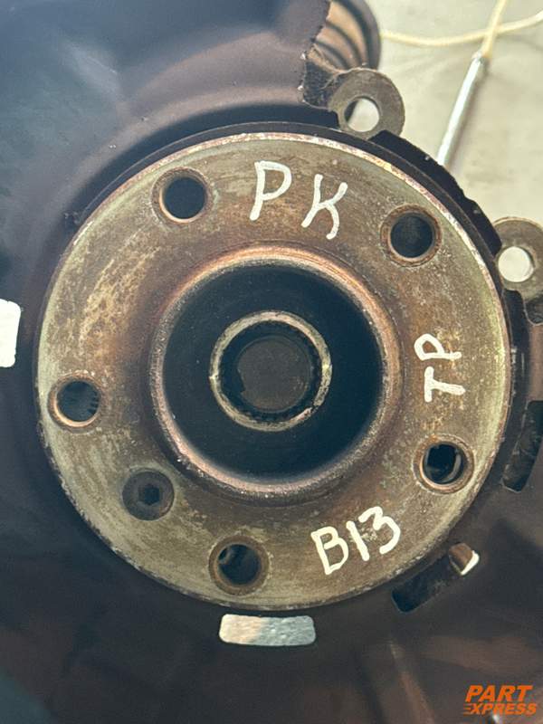 Buje Rueda Trasero Derecho BMW 1 Series S F20 2011 - 2019 33 32 6 792 516