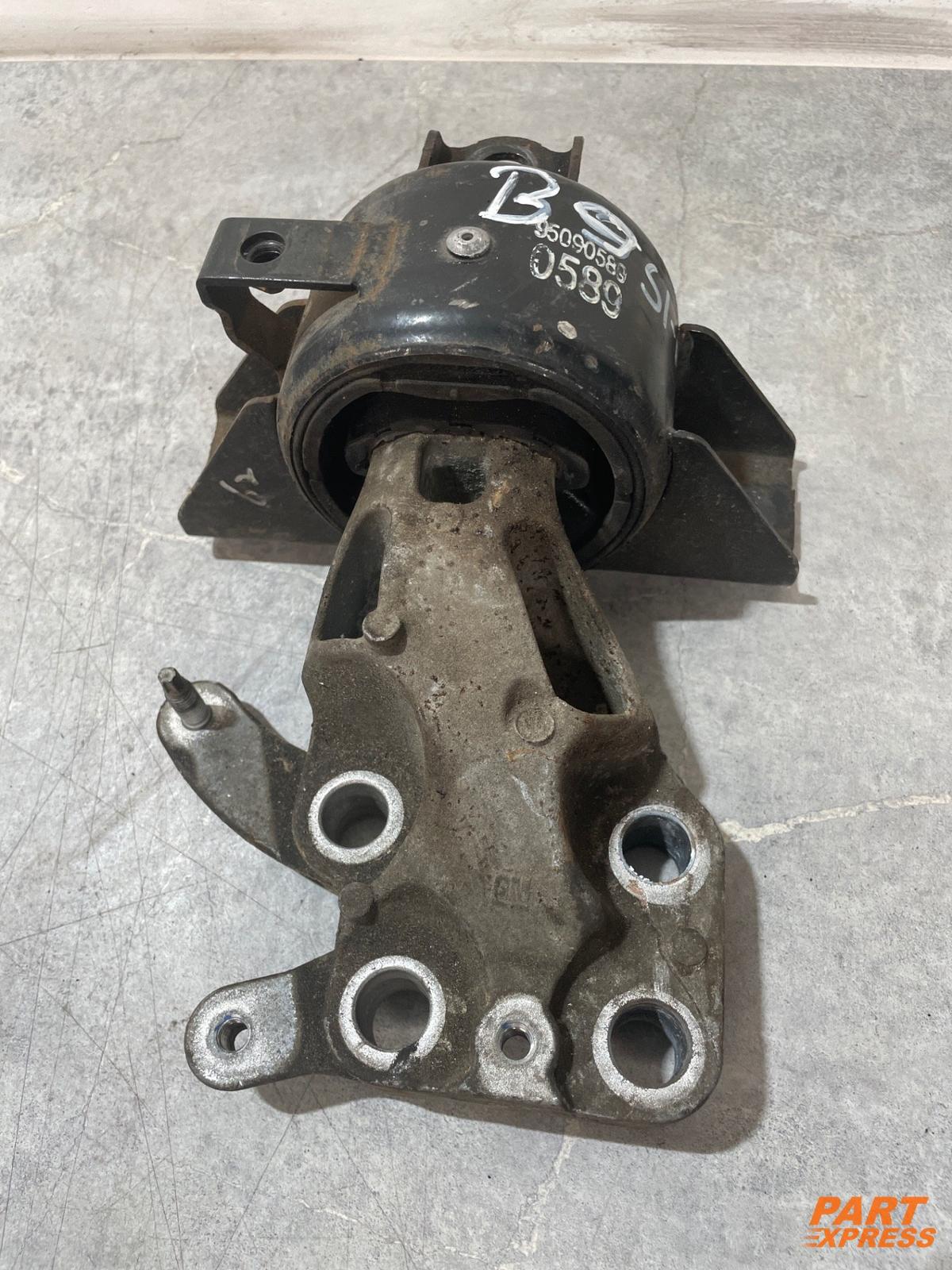 Support Moteur links Opel Mokka SE A 2012 - 2016 95090589