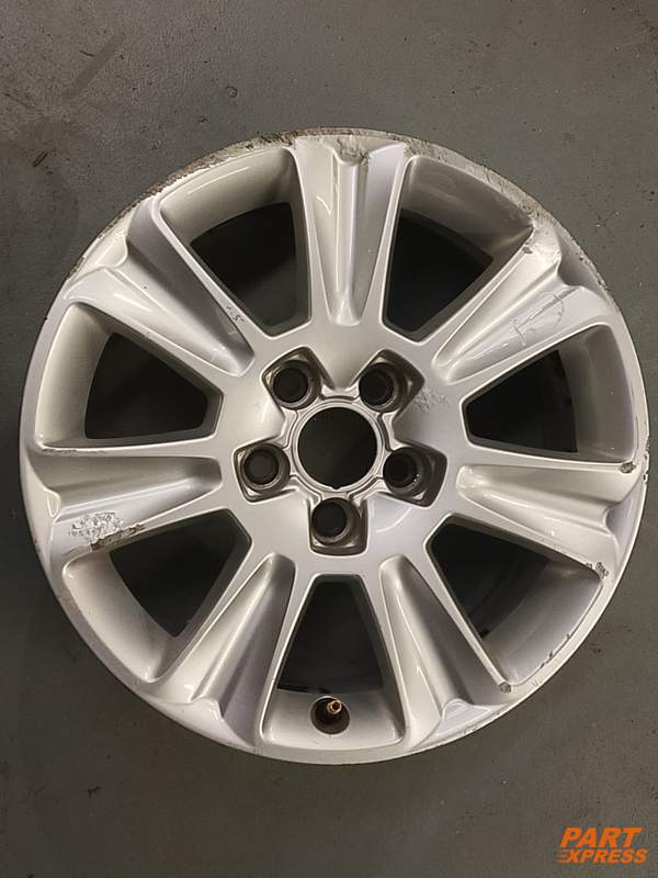 Alufelge 15 Zoll Audi A1 6,5Jx15 ET34 8X0601025