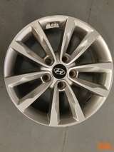 Alufelge 16 Zoll Hyundai i40 7Jx16 ET40 52910-3Z610 – 1