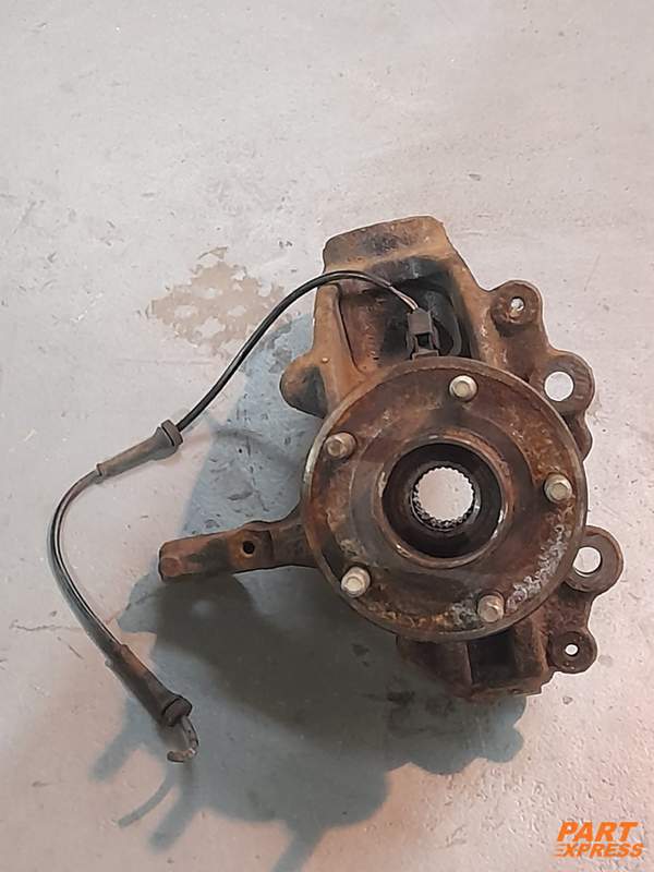 Piasta Koła Przednia Prawa Ford Focus Mk3 2011 - 2015 AV61-3K170-DAC