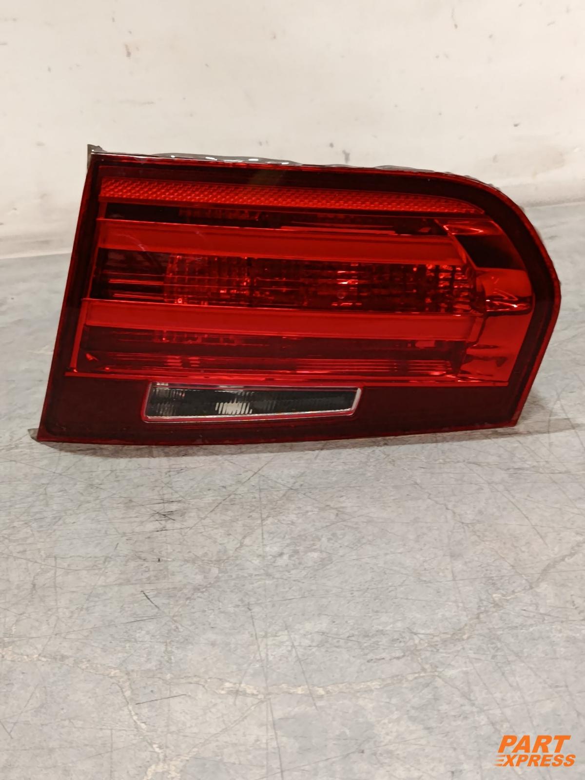 Piloto Interior Trasero Derecho BMW 3er F30 4 puertas 2011 - 2019 183611-12
